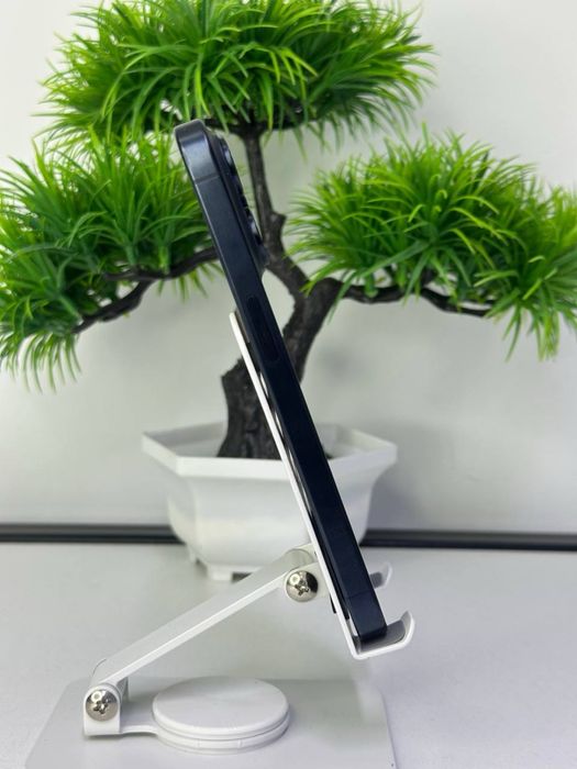 iPhone 15 Pro / 128gb / Akb: 82% цп 1374 /