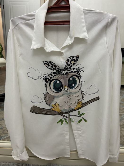 Блузка белая с принтом сова размер 50