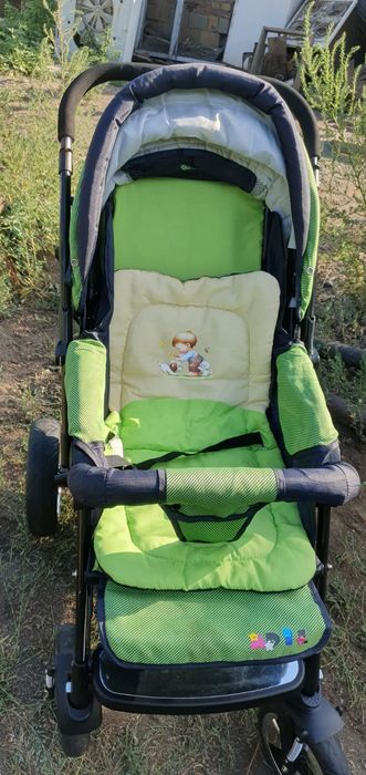 Коляска прогулочная.