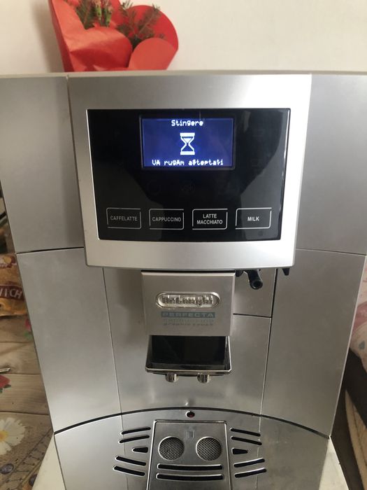 Delonghi Perfecta Capuccino Graphic Touch