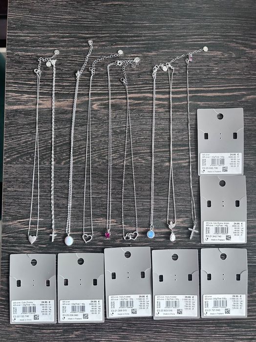 Сребърни колиета