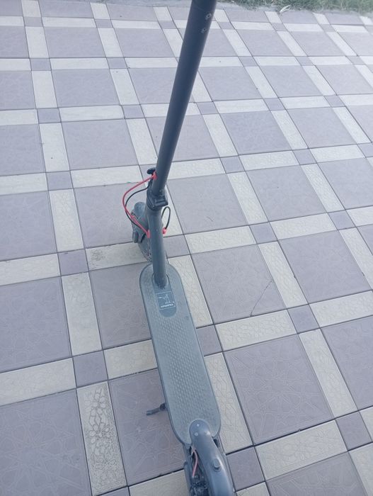 Продам электросамокат AOVOPRO