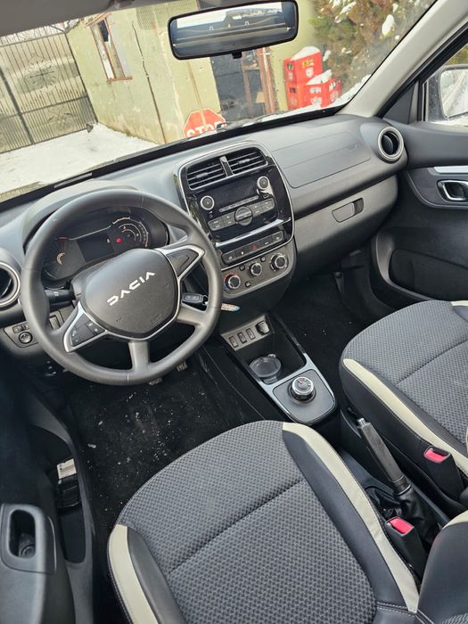 Vand Dacia spring usor avariat