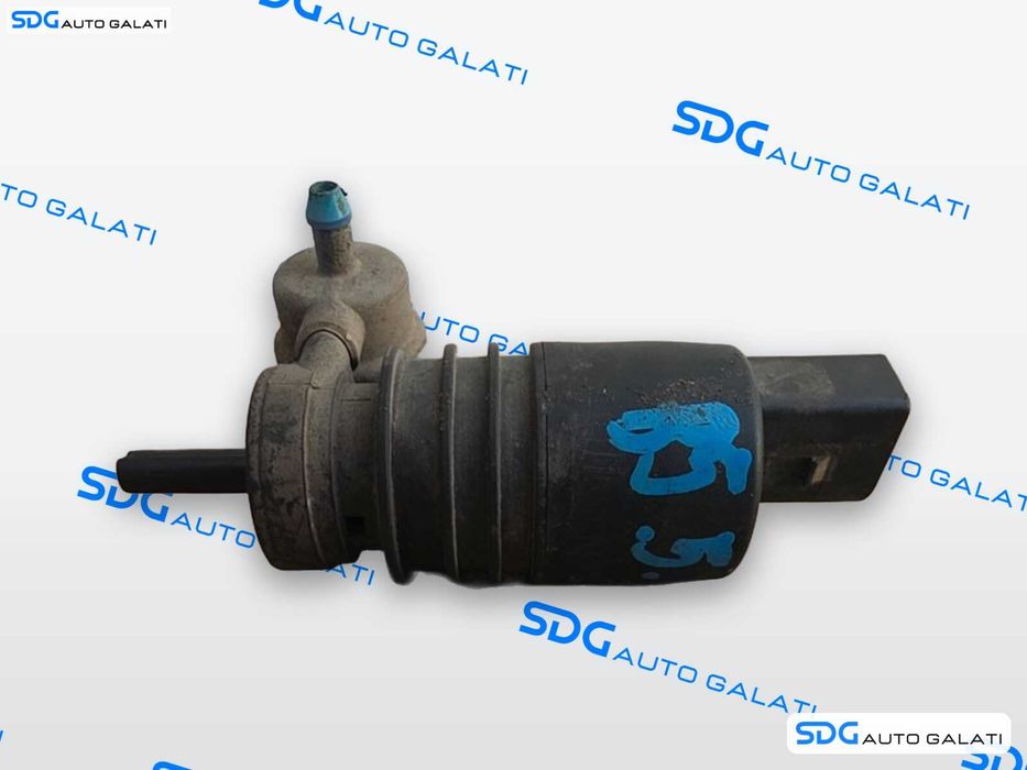 Pompa Pompita Motoras Vas Stropgel Lichid Parbriz Volkswagen Touareg 7L 2002 - 2010 Cod 1T0955651A [N8608]
