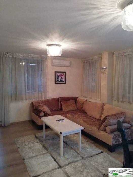 Дава се под наем Двустаен апартамент в Пловдив, Кършияка - 70 кв.м за 459 € - Снимка #12