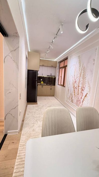 Продаётся Чиланзар 5 4в5/3/4 Улучшенка.