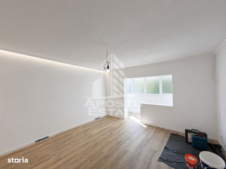 Apartament 3 camere de vanzare,decomandat,et.1Dambovita Nora,Timisoara