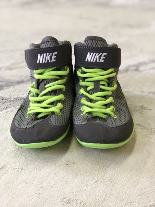 Барцовка найк inflict 3 в отличном состоянии