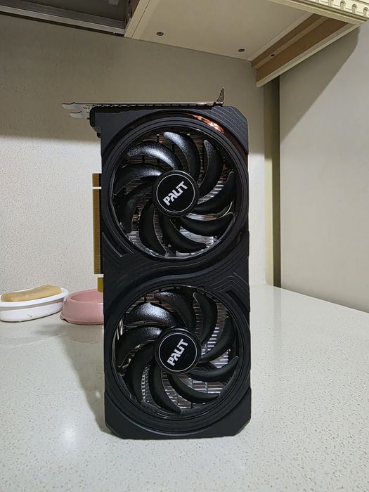 Продам видеокарту RTX PALIT 4060