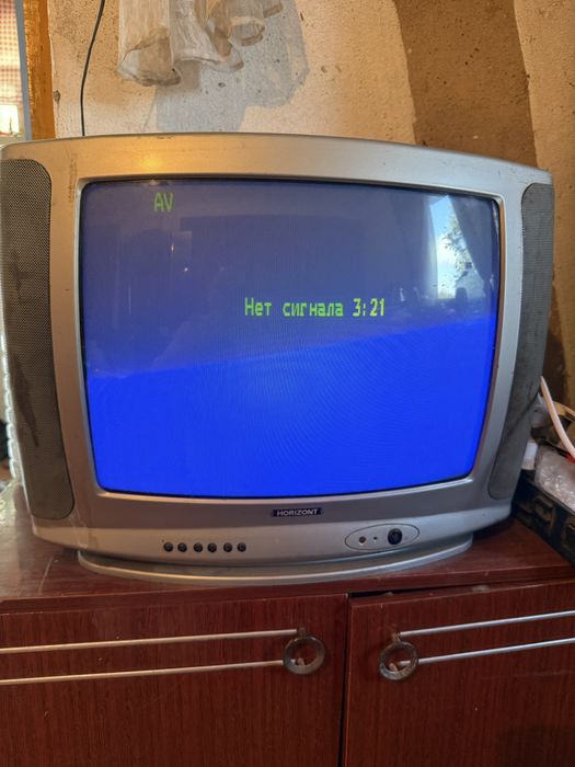 Продам два цветных телевизора за 5 тыс. Тг