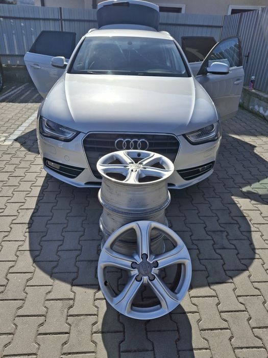 Vând Audi A4 B8 an 2015,euro6,2,0 Tdi ultra 120kw