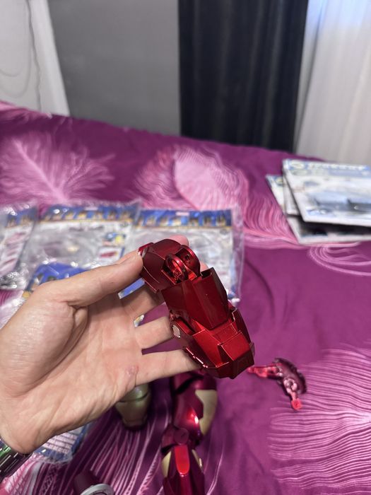 Figurina Iron Man metalic Deagostini