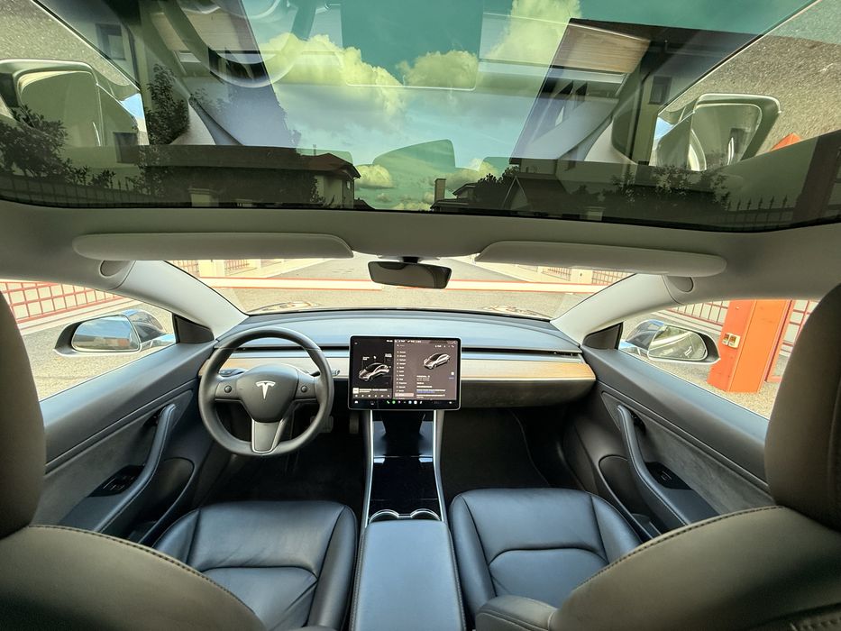 Model 3 LR TVA Deductibil - FSD platit 7500 euro
