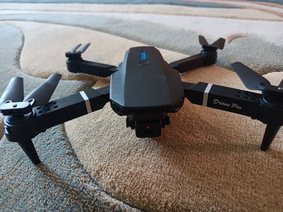 Продам дро с камерой