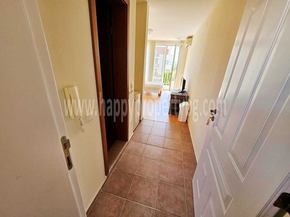 Продава се Едностаен апартамент в к.к. Слънчев бряг - 33 кв.м за 1046 €/кв.м - Снимка #6