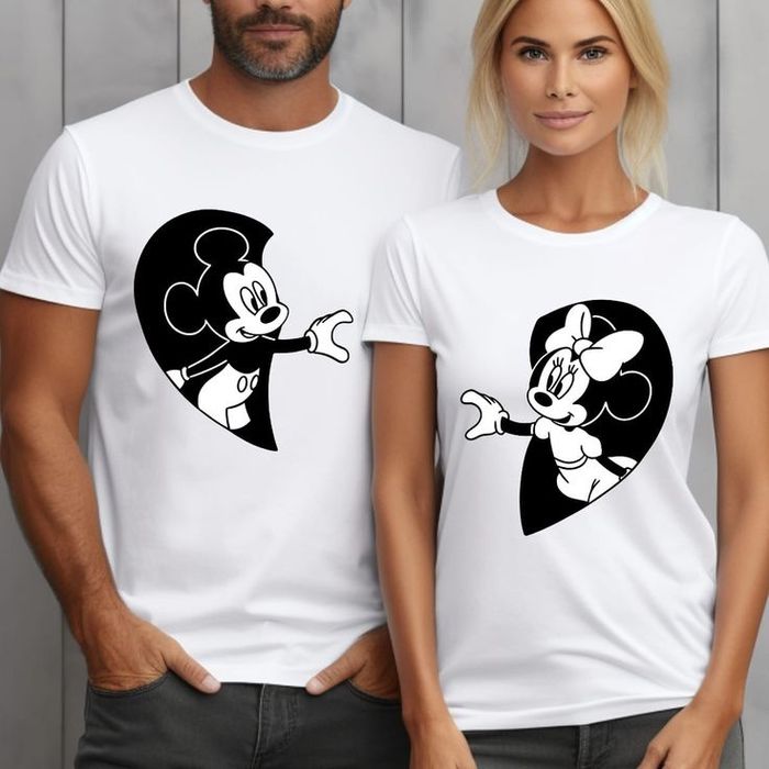 Тениски за двойки King & Queen – подарък за влюбени