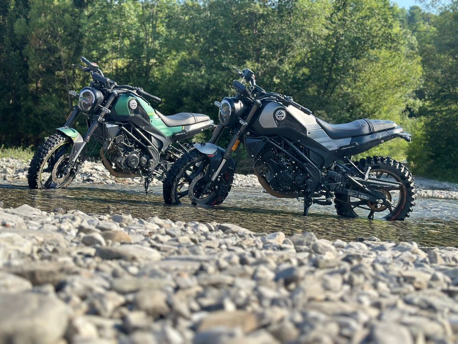 Motocicleta de teren ( cross ) benelli