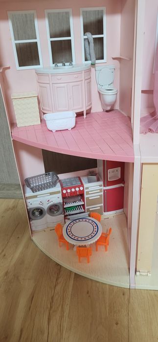 Къща за кукли барби