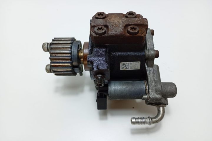 Pompa  inalta presiune 2.0 tdi 03L130755 Volkswagen VW Caddy a 3-a ge