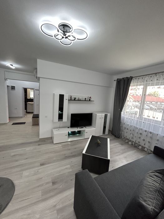 Inchiriez apartament 2 camere politehnica