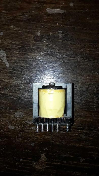 Феритен трансформатор. Без драйвери.