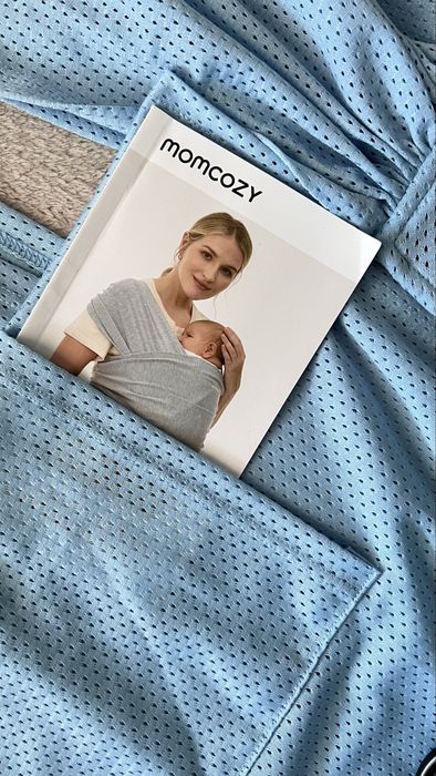 Marsupiu bebeluș MOMCOZY “Easy to Wear. Hands Free”