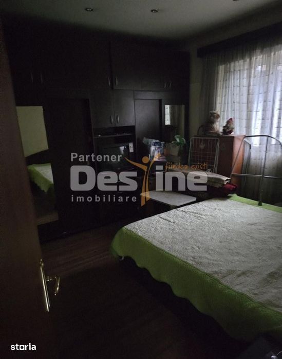Apartament curte comuna Gara de Nord
