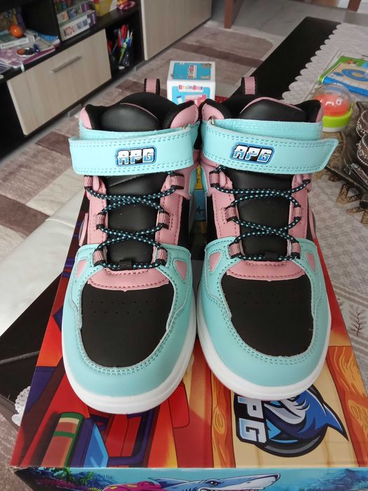 Детски кецове за момиче