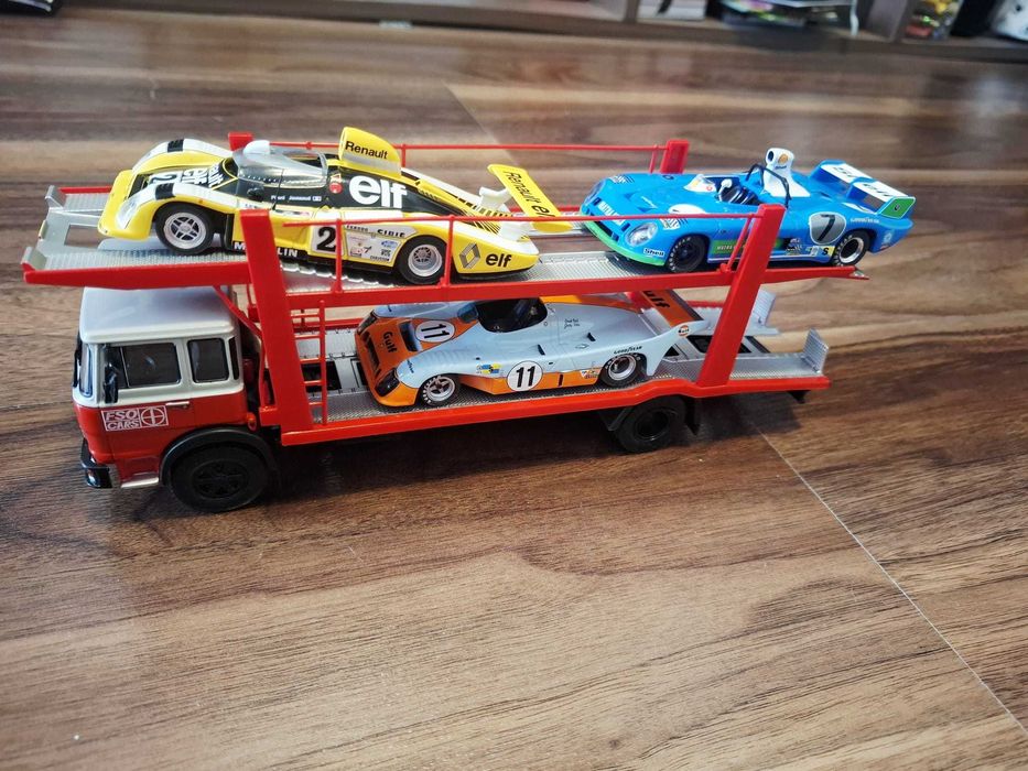 Macheta camion transportor auto Fiat 684N H