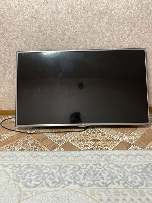 Продам телик лджи большой