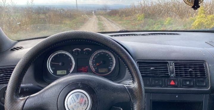 VOLKSWAGEN Golf 2004 — imagine 4