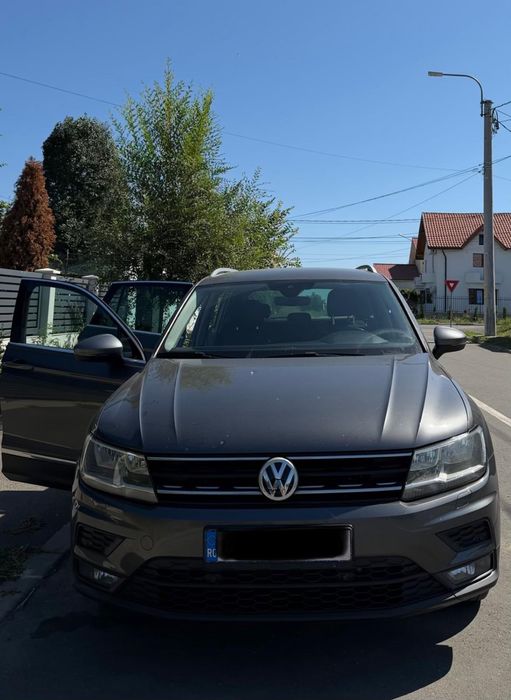 Volkswagen Tiguan 2.0 TDI 150 CP 4Motion – 2018 – achizitionat de nou din reprezentanta