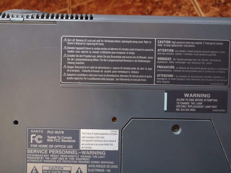 Проектор Sanyo PLC-XU78 - LCD