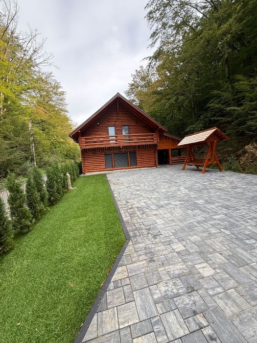 Cabană de inchiriat / Întrerâuri, Coas, Maramureș