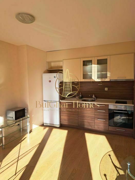 Дава под наем 2-стаен гр. Варна - Операта 61m²