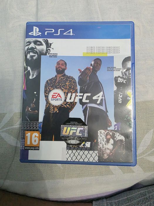 Продам срочно  PS4 UFS4