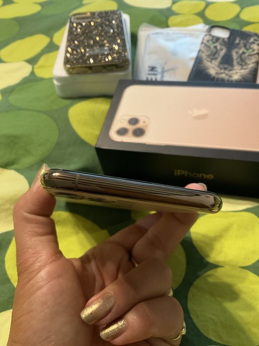 Iphone 11 pro max 64 GB gold