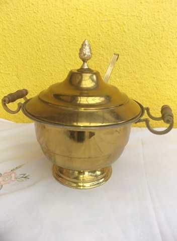 Supiera din alama si cupru