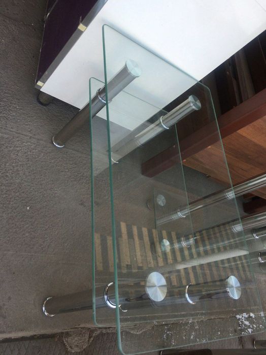 Jurnalniy stol oynadan