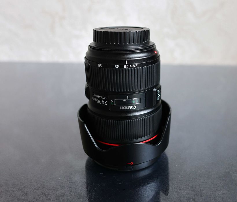 Canon EF 24-70mm f/2.8L II USM + Подарок