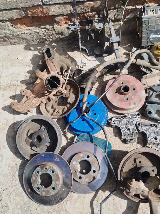 Продам запчасти на гольф 3