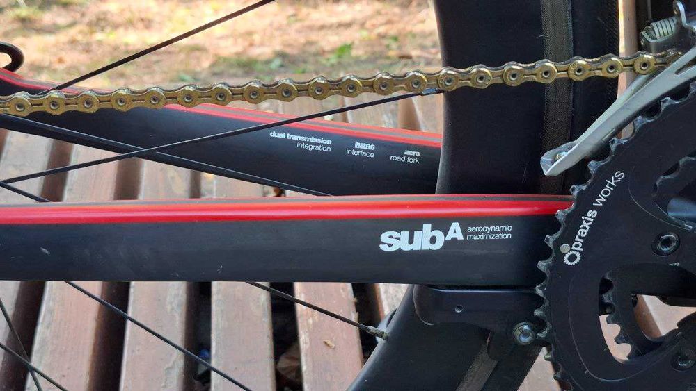 BMC / шосеен карбонов велосипед