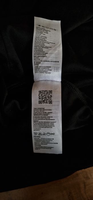 Оригинална черна тениска Dsquared2, модел ICONique (100% памук!)