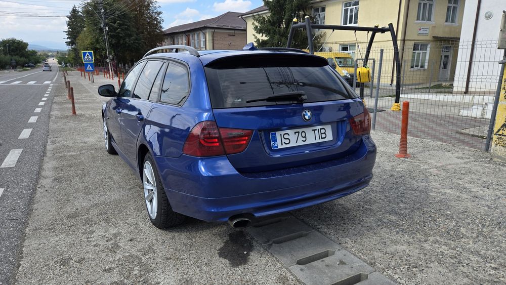 BMW Seria 3 2010 — imagine 4