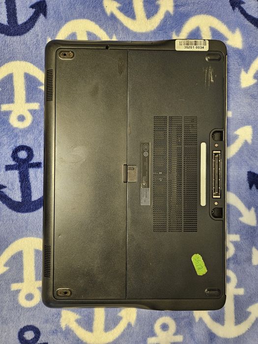 Dell E7240, incomplet, pentru piese