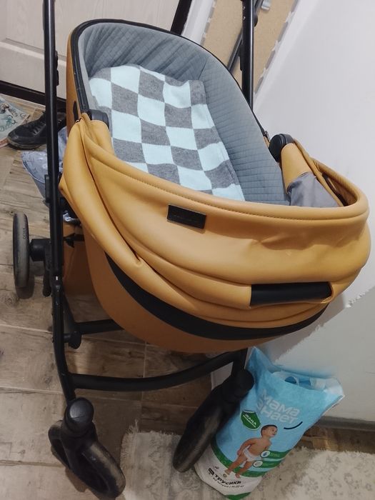 Коляска оникс бу два в одном