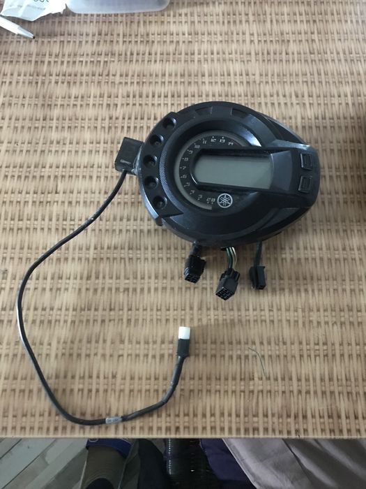 Yamaha fzr6 2004 bord NEFUNCTIONAL + ceas viteze
