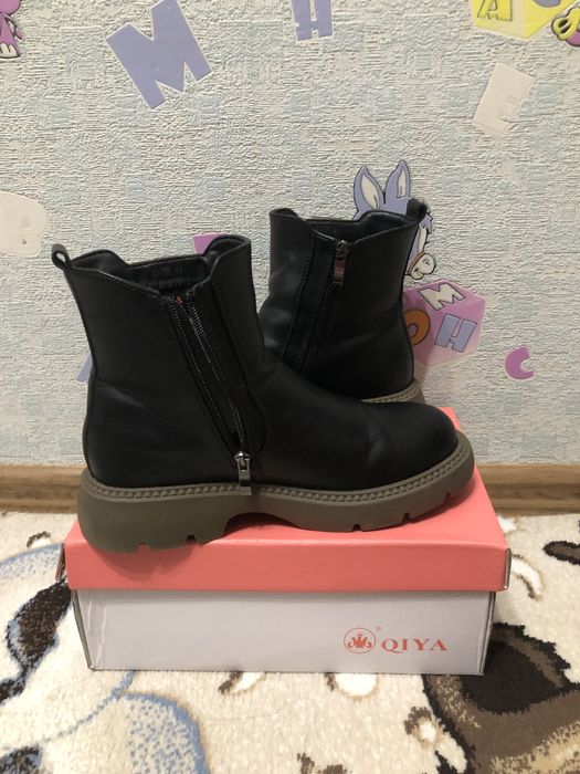 Продам сапоги Челси