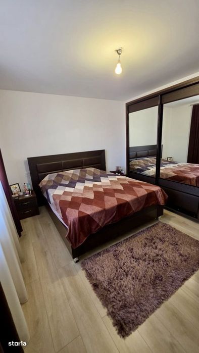 Casa tip duplex de vanzare — zona Capitol, Pitesti