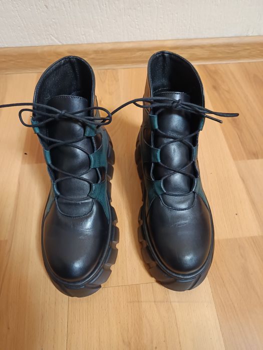 Боти естествена кожа